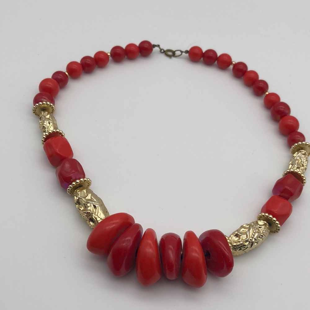 Red and Gold Tone Chunky Beaded Necklace